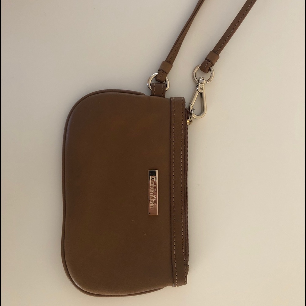 Wristlets - Picture 2 of 6